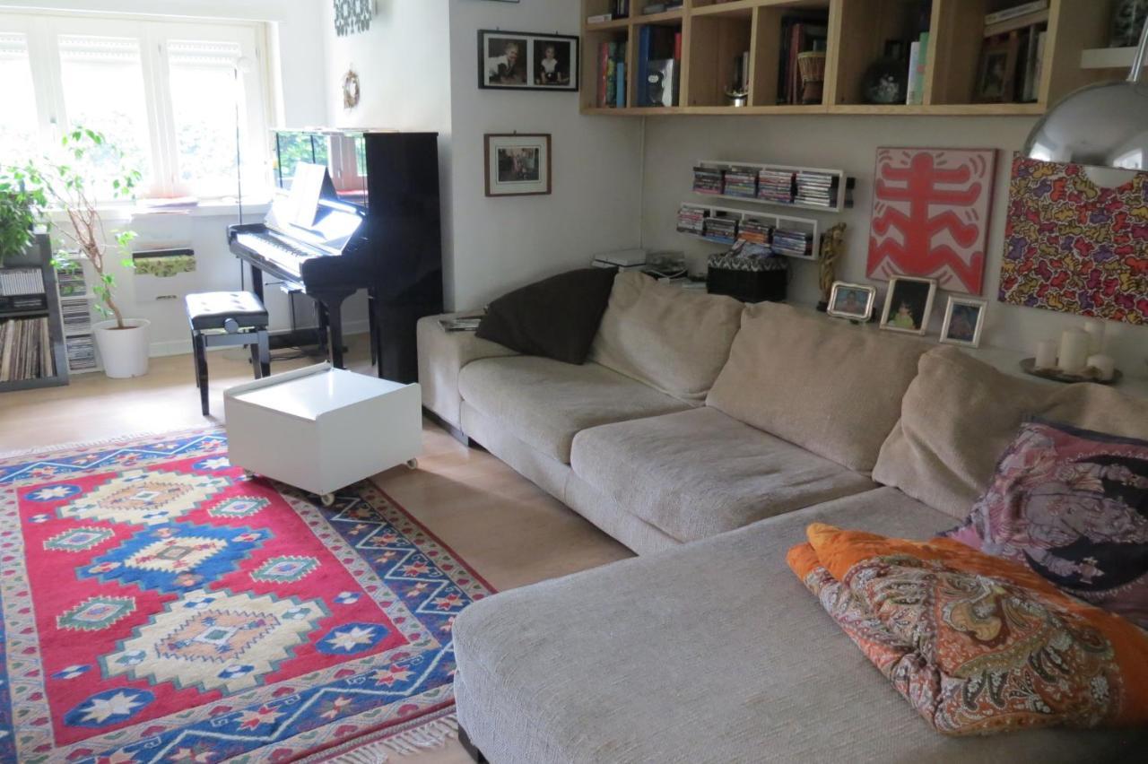 Camera Con Bagno Privato E Parcheggio 卢卡 外观 照片
